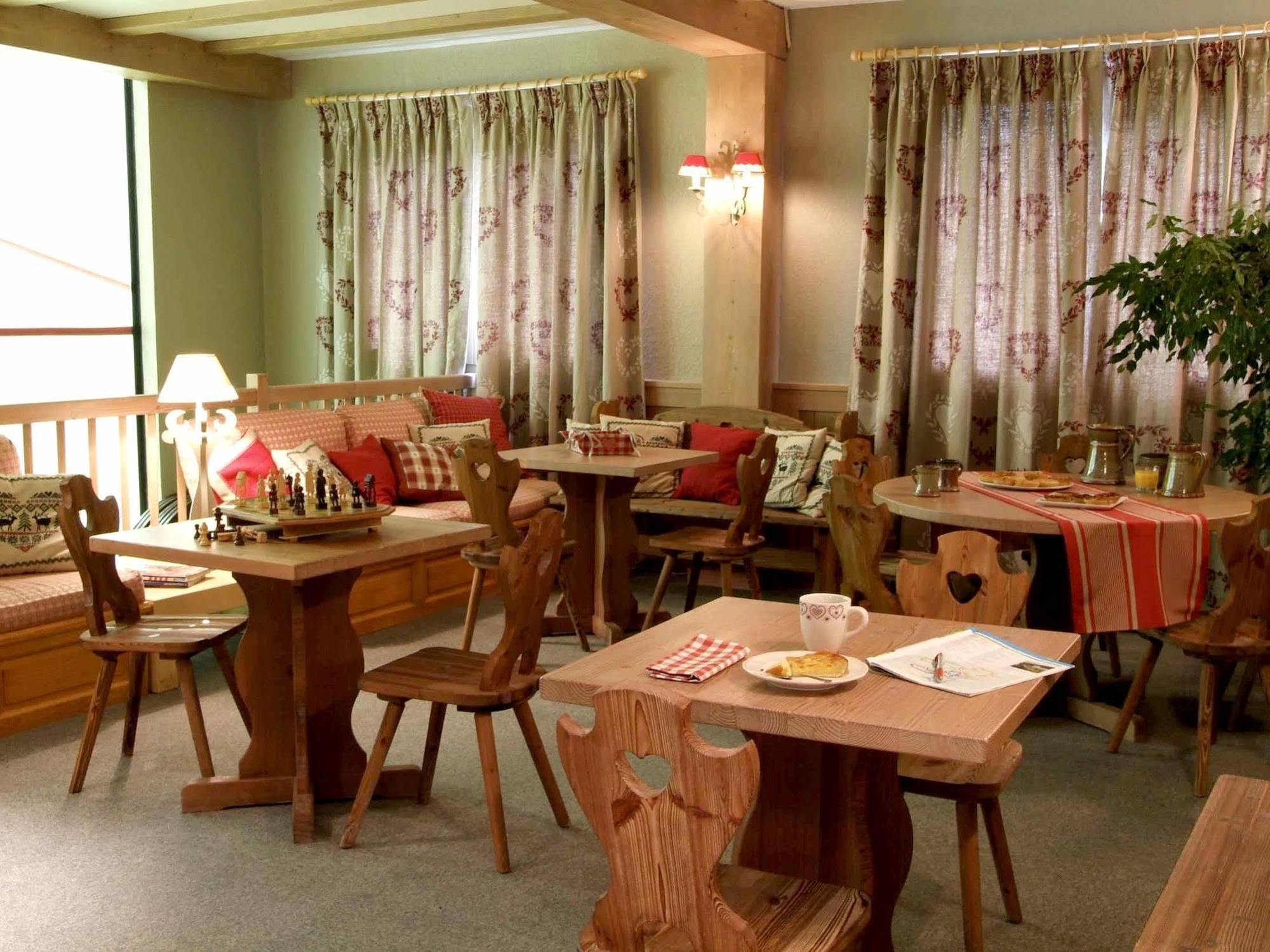 לה פלאנייה Hotel Restaurant La Tourmaline מראה חיצוני תמונה